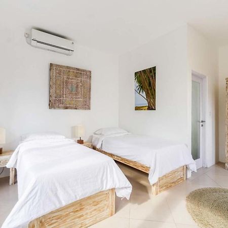 Mondo Surf Village Canggu  Ngoại thất bức ảnh
